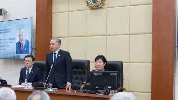 Фотография к новости: Память Урала Мухамеджанова почтили в Мажилисе 