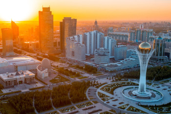 Фотография к новости: Мамин прокомментировал переименование столицы