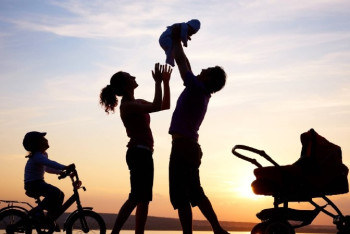 Фотография к новости: В Казахстане количество детей сирот в детских домах сокращается