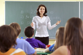 Фотография к новости: График внедрения будет обсуждаться с педагогами – Сагадиев о новом алфавите  