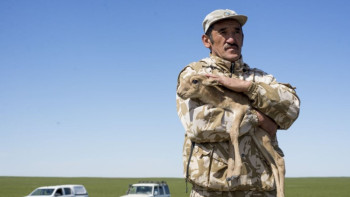 Фотография к новости: Присвоить звание "Халық Қаһарманы" погибшему инспектору Ерлану Нургалиеву предлагают депутаты