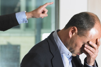 Фотография к новости: Директоров школ ЮКО будут увольнять после выявления фактов суицида 