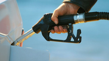 Фотография к новости: Казахстан начнет поставлять бензин в Кыргызстан в ближайшие месяцы