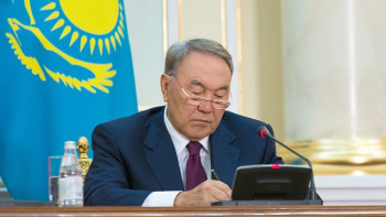 Фотография к новости: Поправки по вопросам соцобеспечения подписал Президент