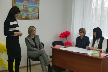 Фотография к новости: Круглосуточный call-центр помощи подросткам заработал в Костанае