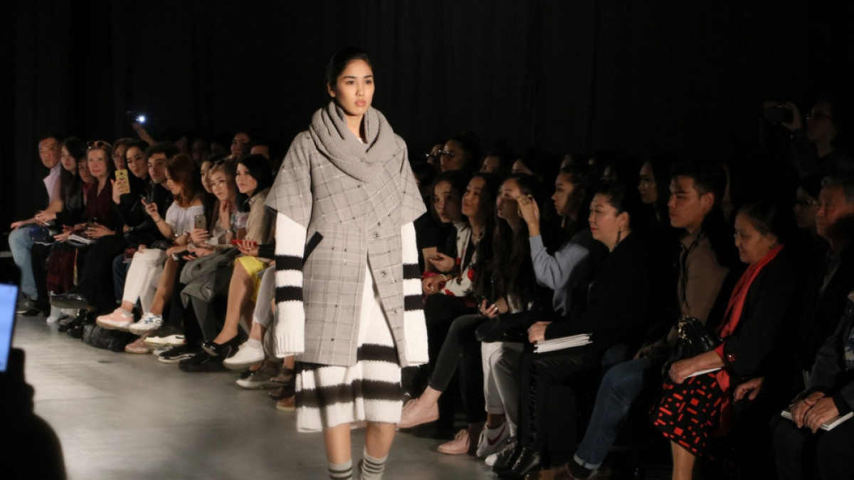  Захар Свириденко 