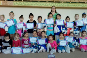 Фотография к новости: Маленькие гимнастки удивили своей грацией на показательных выступлениях в Кокшетау