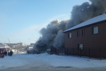 Фотография к новости: Пожар в Костанае: от кафе остались только стены