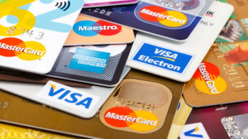 Фотография к новости: Казахстанцы открыли более 23 млн платёжных карт