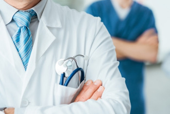 Фотография к новости:  Около 400 казахстанцев ежедневно нуждаются в помощи врачей