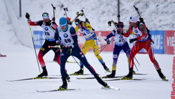 Фотография к новости: Казахстанские биатлонисты прошли в финал первого этапа Кубка мира