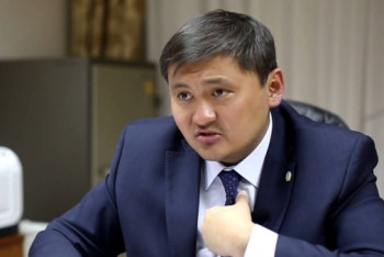 Фотография к новости: Саясат Нурбек извинился перед "Болашаком"