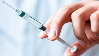 Фотография к новости: В ряде регионов РК снижен возраст получения прививок от кори 