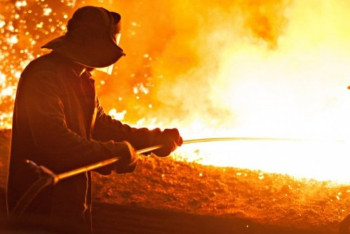 Фотография к новости: Металлургам "АрселорМиттал Темиртау" поднимут зарплату вслед за шахтерами