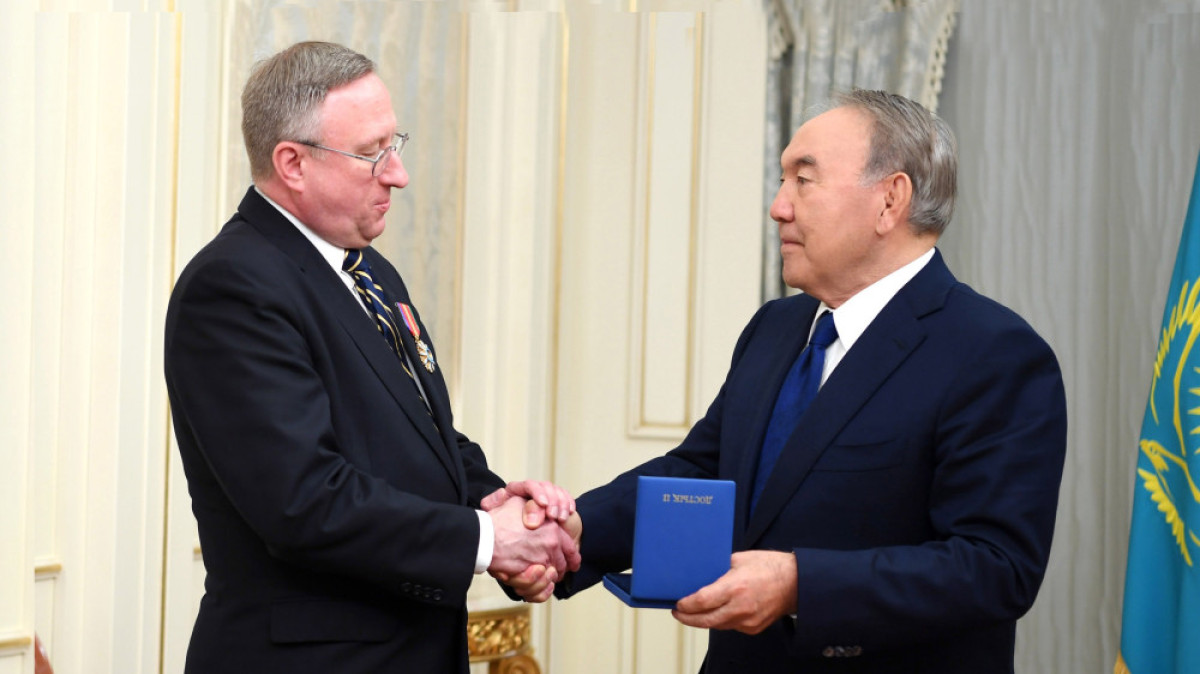  пресс-службы Акорды