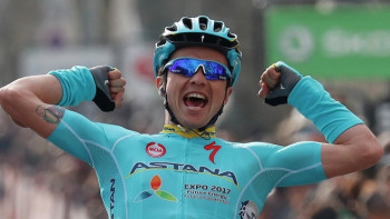 Фотография к новости: Велогонщик Луценко принес Казахстану второе золото на Азиаде