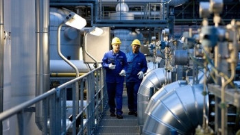 Фотография к новости: На предприятиях Казахстана не хватает простых специалистов - ЦМП