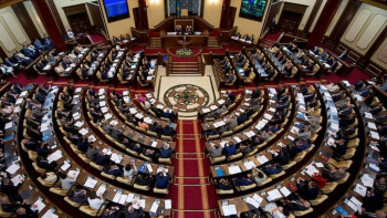 Фотография к новости: Нигматулин подписал распоряжение о созыве совместного заседания Палат Парламента