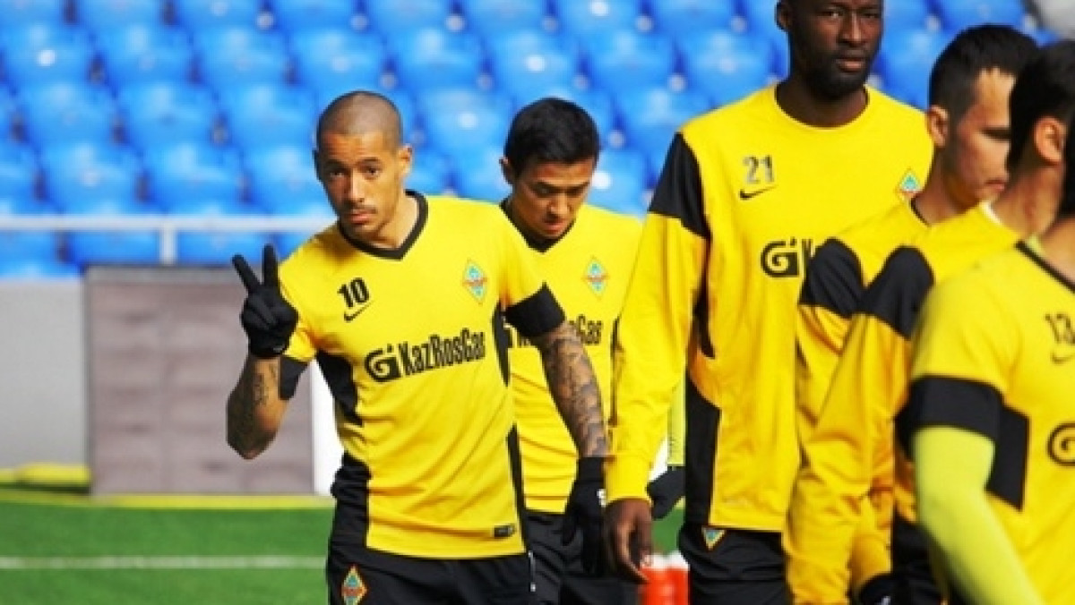  сайт ФК "Кайрат"