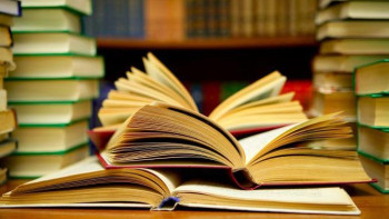 Фотография к новости: Антологии казахстанских авторов могут распространить в 70 странах мира