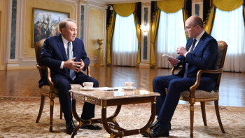 Фотография к новости: Назарбаев дал интервью российским телеканалам 