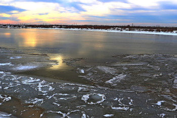 Фотография к новости: Движение по затопленной Сырдарьей трассе открыто