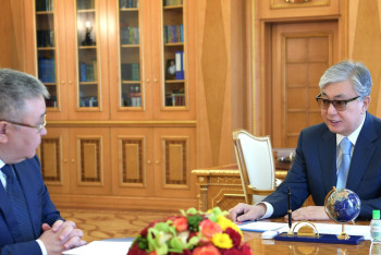 Фотография к новости: Президент РК встретился с председателем Высшего Судебного Совета