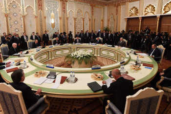 Фотография к новости: Назарбаев принял участие в заседании Совета глав государств СНГ