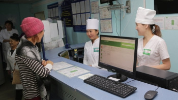 Фотография к новости: В Карагандинской области бывшее здание общежития колледжа передадут врачам под жильё