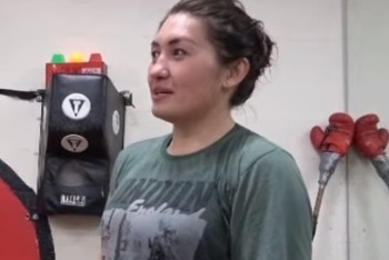 Фотография к новости: «GGG среди женщин» назвали казахстанскую боксершу