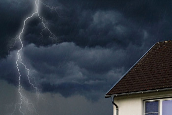 Фотография к новости: Ветер и грозы ожидаются в некоторых регионах Казахстана 31 марта 