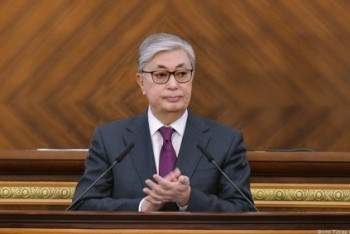 Фотография к новости: Глава государства поздравил Турсынбаеву с серебряной медалью ЧМ-2019