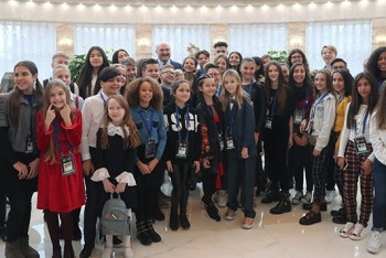 Фотография к новости: Президент Беларуси встретился с участниками детского Евровидения 