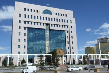 Фотография к новости: ЦИК приняла постановление о досрочном прекращении полномочий Президента РК Назарбаева 