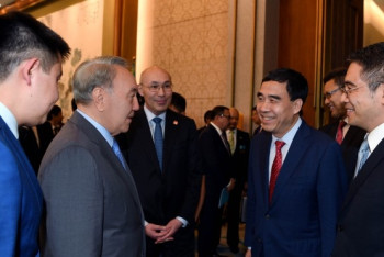 Фотография к новости: Назарбаев пригласил китайские компании реализовывать масштабные проекты в Казахстане