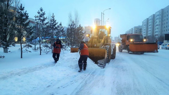 Фотография к новости: За прошедшие сутки в Астане убрано более 42 тыс. кубометров снега  