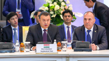 Фотография к новости: Что обсудили в узком кругу совета глав правительств, рассказал премьер Таджикистана