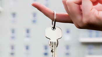 Фотография к новости: Трем многодетным семьям вручат ключи от квартир в честь Дня благодарности в Астане