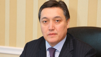 Фотография к новости: Аскар Мамин будет временно исполнять обязанности Премьер-министра РК