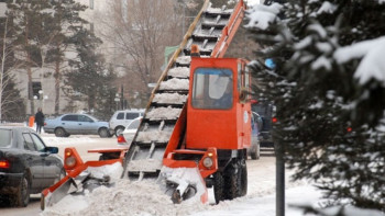 Фотография к новости: В Астане за сутки убрано более 19 тыс. кубометров снега