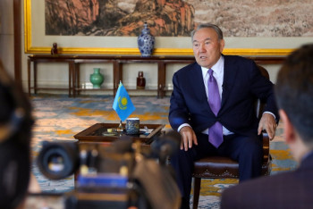 Фотография к новости: Казахстан развивает сотрудничество с КНР на основе взаимной выгоды – Назарбаев