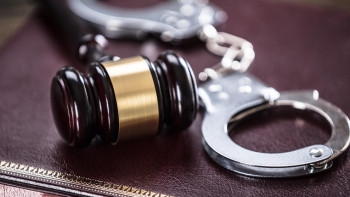 Фотография к новости: За убийство 10-летней девочки судят жителя Костанайской области