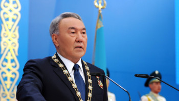 Фотография к новости: Назарбаев поздравил казахстанцев с Днём Конституции