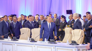 Фотография к новости: Глава государства принял участие в презентации мультимодального хаба порта Курык