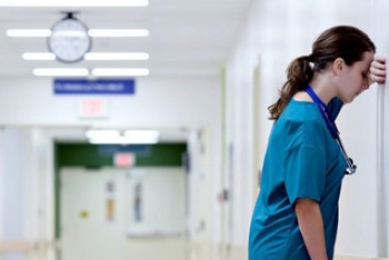 Фотография к новости: За смерть беременной роддом Астаны выплатит более 6,5 млн тенге 