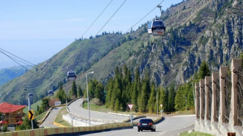 Фотография к новости: Завершилась реконструкция моста Медеу-Шымбулак 