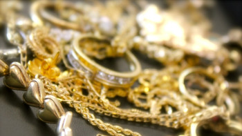 Фотография к новости: Ювелирные изделия на сумму 3 млн тенге были украдены в Кокшетау