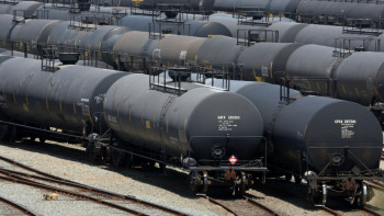 Фотография к новости: Казахстанские НПЗ приступают к экспорту бензина