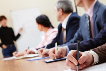 Фотография к новости: В МОН призывают педагогов повышать квалификацию