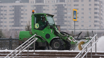 Фотография к новости: 632 единицы спецтехники задействовано в уборке снега в Астане 